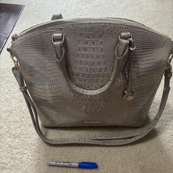 Brahmin Handbags - EUC Brahmin leather Duxbury Melbourne Satchel